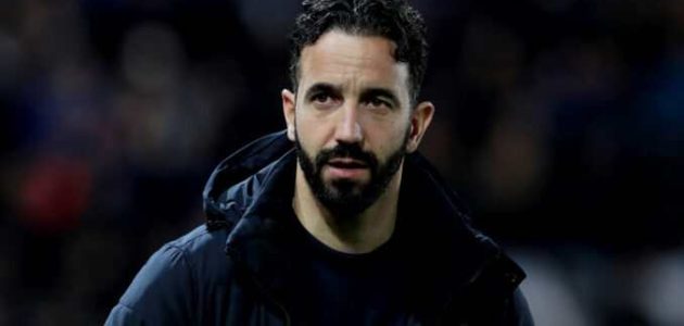 مانشستر يونايتد يقترب الآن من التوصل إلى اتفاق بشأن رسوم التعاقد مع مهاجم مركزي